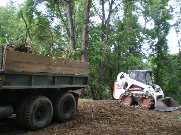 Commercial & Residential Excavating