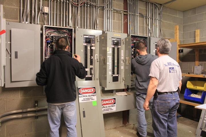 Electrical Technician Training at Rosedale Tech